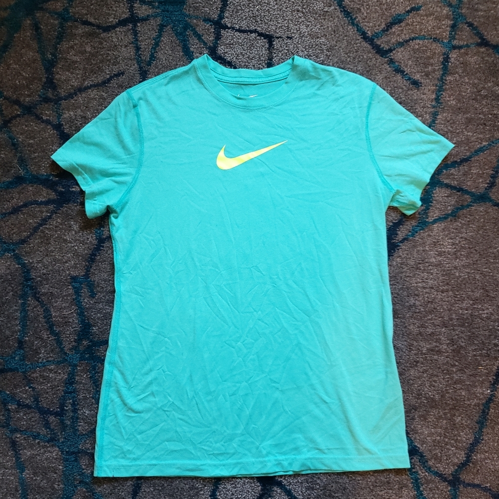 Nike t-shirt | size XL